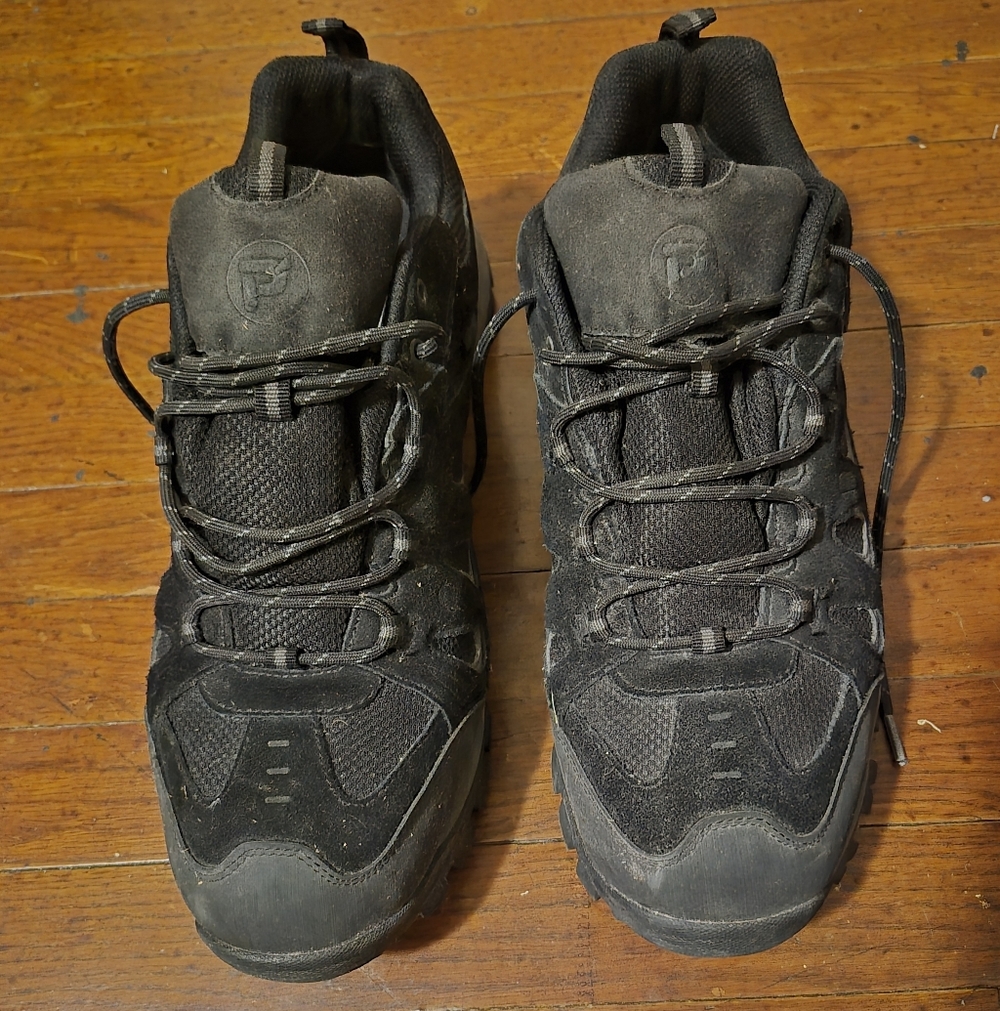 Black Men's Athletic Shoes Sz 14